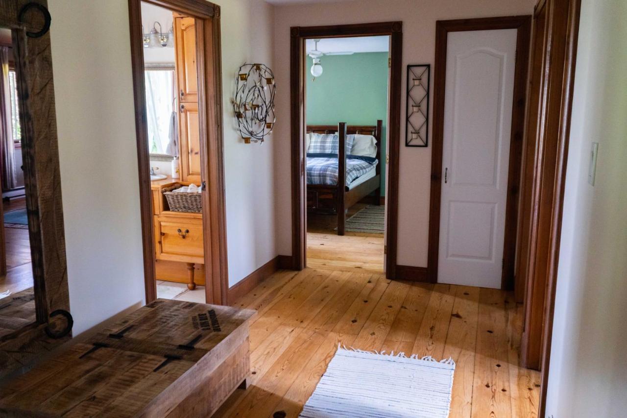 Gite O'Bordeleau (Adults Only) Luskville Extérieur photo